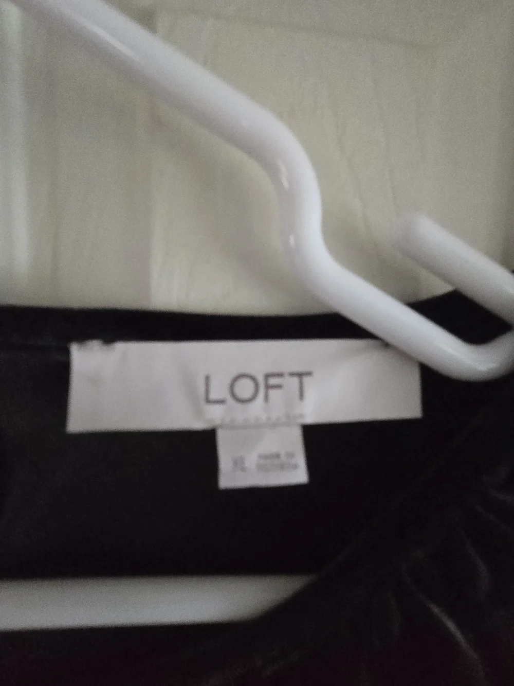 LOFT Black Velvet Puff-Sleeve Blouse
